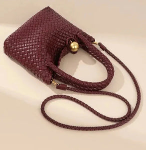 Lohann small braided bag