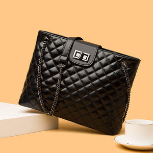 Bolsa Matelassê Couro Legítimo Soraia